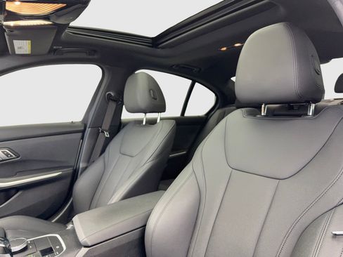 Used 2021 BMW 330i xDrive Sedan w/ Convenience Package image 15