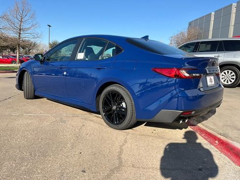 New 2026 Toyota Camry SE image 7