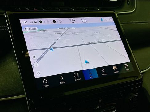 Used 2023 Jeep Grand Cherokee L Limited image 19