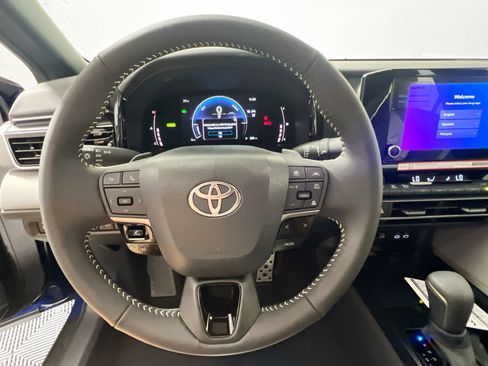 New 2026 Toyota Camry SE image 17
