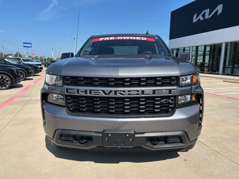 Used 2021 Chevrolet Silverado 1500 Custom w/ LPO, Dark Essentials Package RWD image 2
