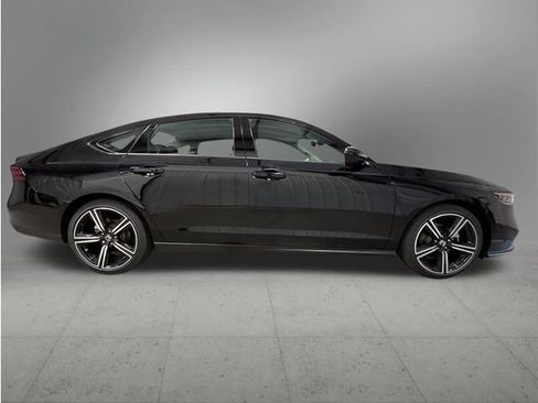 New 2026 Honda Accord SE image 7