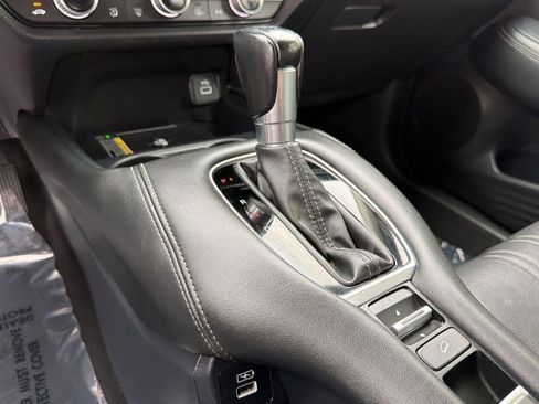 Used 2023 Honda HR-V EX-L image 14