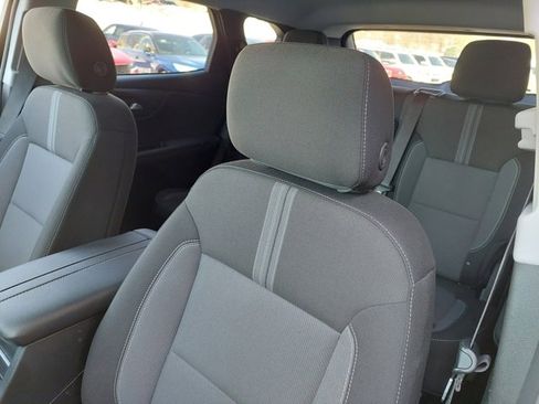 Used 2024 Chevrolet Blazer LT w/ Convenience Package image 6