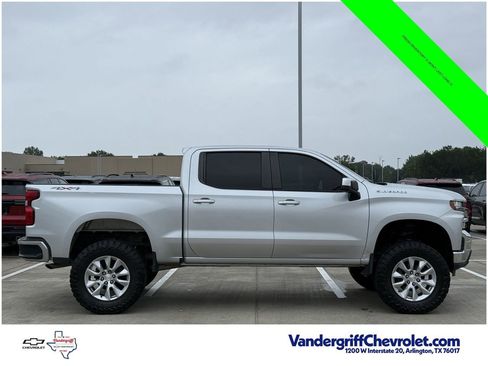 Used 2020 Chevrolet Silverado 1500 LT w/ Fleet Comfort Package AWD/4WD image 4