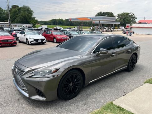 Used 2018 Lexus LS 500 AWD w/ Interior Upgrade Package image 11