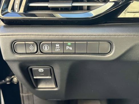 Used 2023 Acura MDX SH-AWD w/ Technology Package image 23