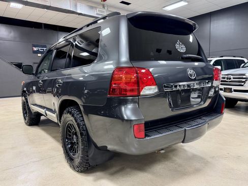 Used 2013 Toyota Land Cruiser AWD/4WD image 10