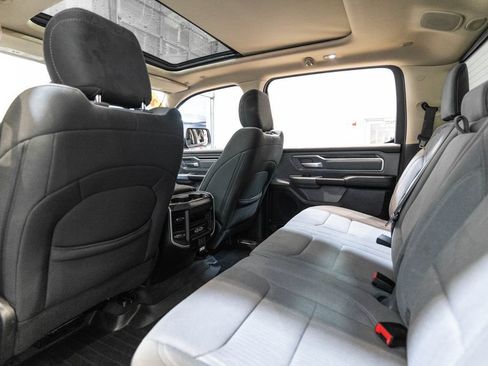 Used 2019 RAM 1500 Big Horn AWD/4WD image 14