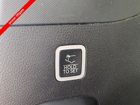 Used 2024 Jeep Wagoneer Series II w/ Convenience Group I image 8