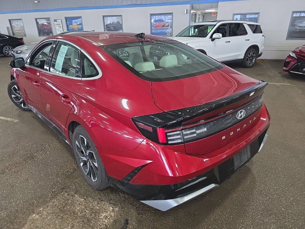 Used 2024 Hyundai Sonata SEL FWD image 5