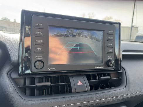 Certified 2021 Toyota RAV4 XLE image 25