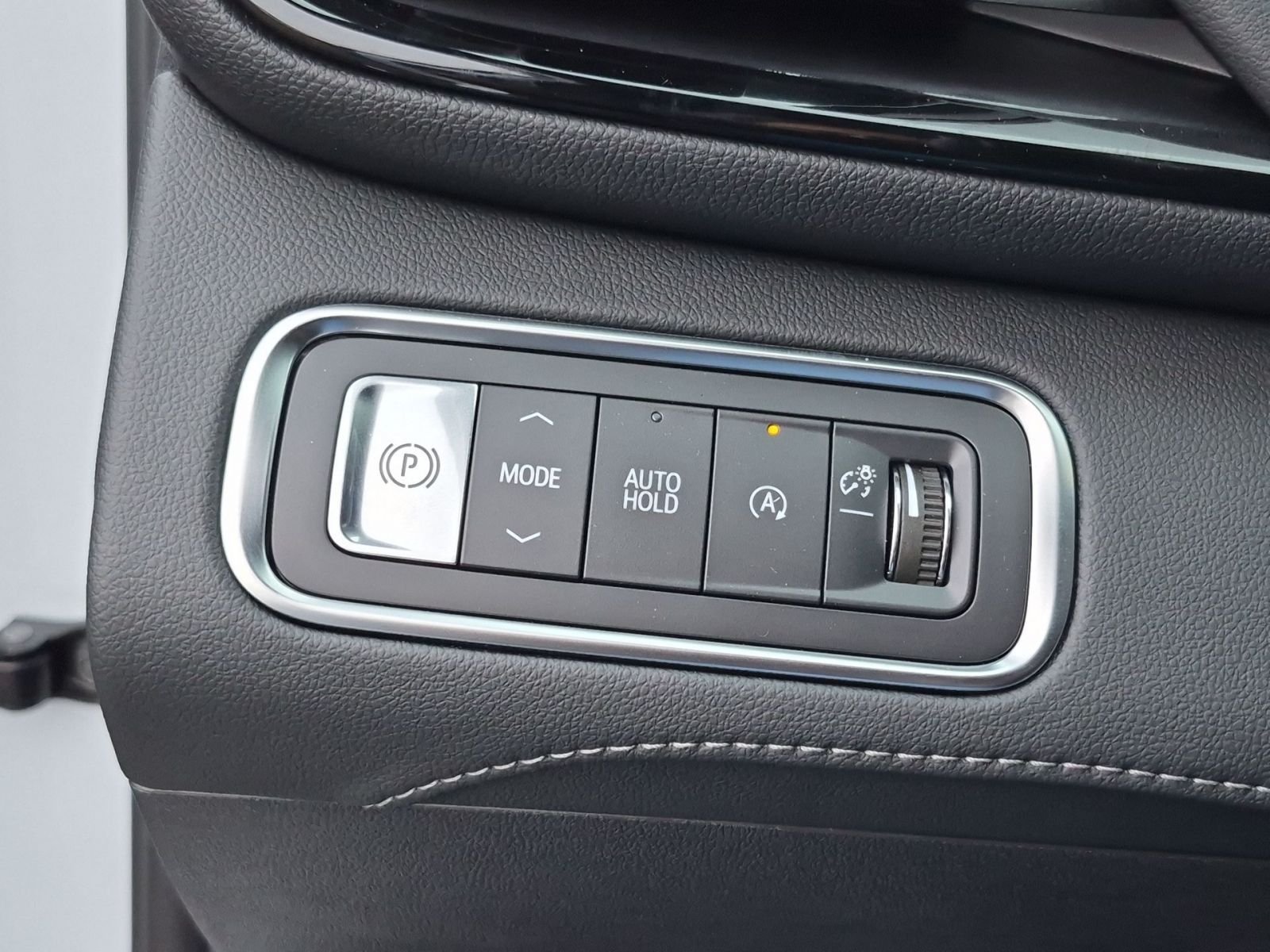 New 2026 Buick Enclave Avenir w/ Super Cruise Package FWD image 18