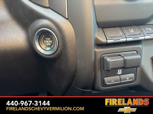 Used 2024 Chevrolet Silverado 2500 Custom w/ Custom Value Package image 21