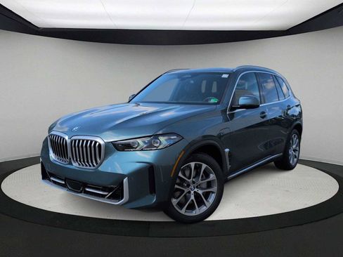 New 2026 BMW X5 xDrive50e w/ Premium Package image 1