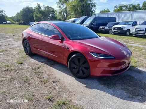 Used 2024 Tesla Model 3 Long Range RWD image 2