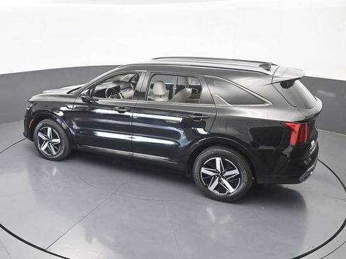 Used 2023 Kia Sorento S FWD image 55