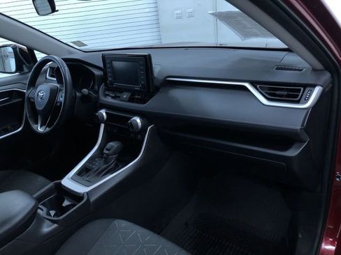 Certified 2021 Toyota RAV4 XLE image 23