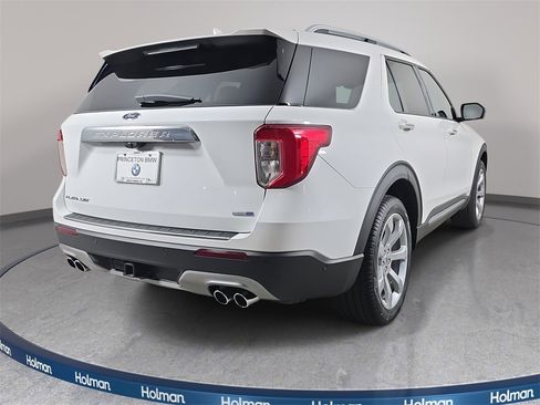 Used 2020 Ford Explorer Platinum w/ Premium Technology Package image 6