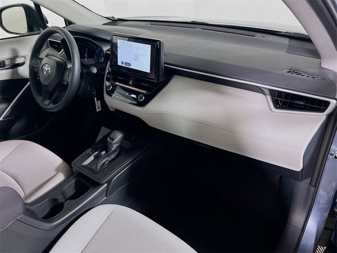 New 2026 Toyota Corolla Cross L image 23