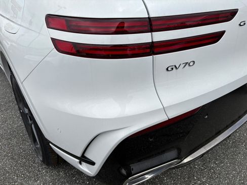 New 2026 Genesis GV70 2.5T Sport Prestige image 12