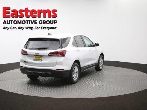 Used 2022 Chevrolet Equinox LT AWD/4WD image 39