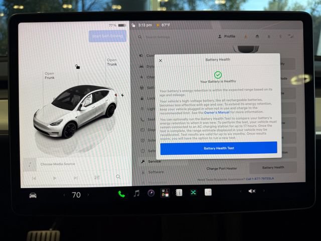 Used 2023 Tesla Model Y Performance AWD/4WD image 28