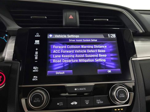 Used 2017 Honda Civic Touring image 25