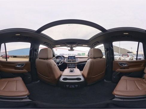 Used 2021 Chevrolet Tahoe High Country w/ Premium Package image 36