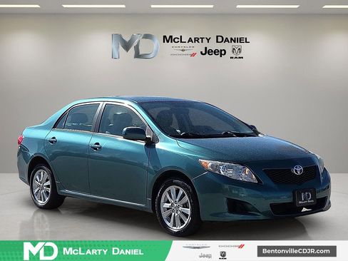 Used 2009 Toyota Corolla XLE image 1