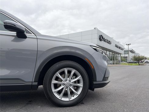 Used 2024 Honda CR-V EX-L image 16