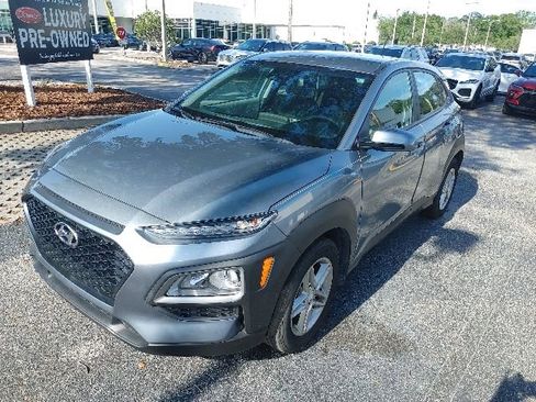 Used 2019 Hyundai Kona SE FWD image 3