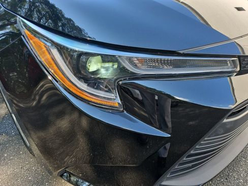 Used 2024 Toyota Corolla LE FWD image 13