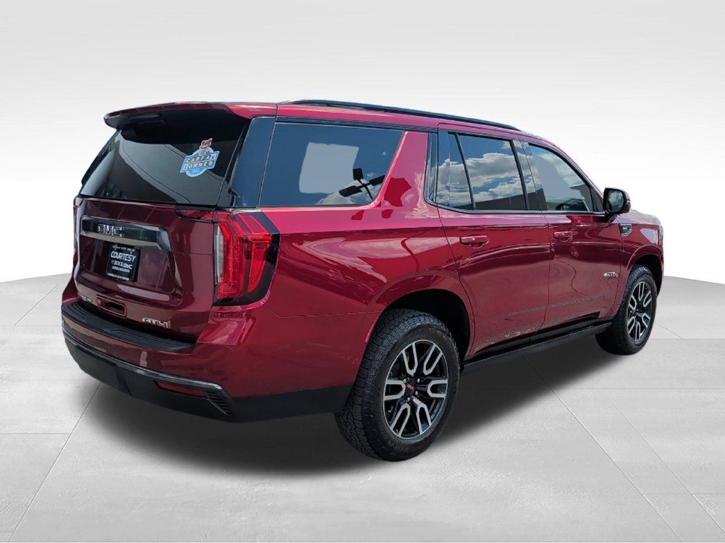 Used 2023 GMC Yukon AT4 w/ AT4 Premium Package AWD/4WD image 5