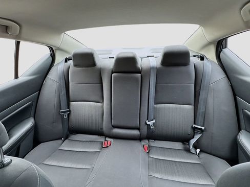 Used 2025 Nissan Altima 2.5 SV image 29