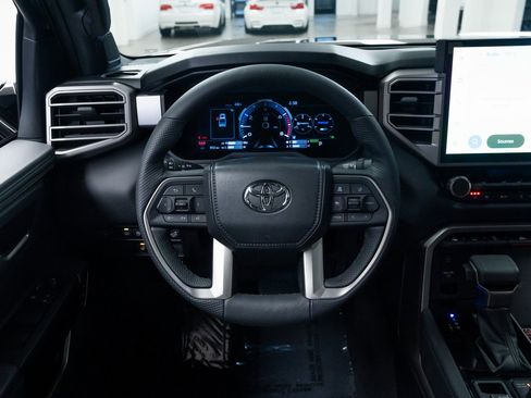 Used 2025 Toyota Tundra Limited image 11