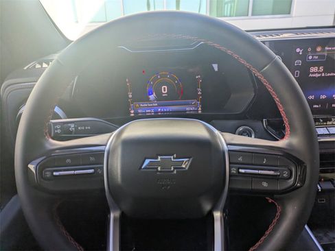 Used 2023 Chevrolet Colorado Z71 w/ Z71 Convenience Package 2 image 28