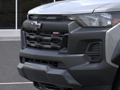 New 2026 Chevrolet Colorado Trail Boss AWD/4WD image 13