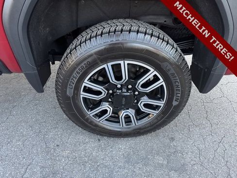 Used 2020 GMC Sierra 2500 AT4 w/ AT4 Premium Package image 7