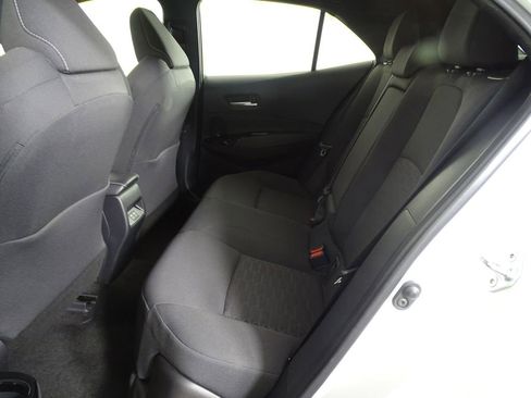 Used 2025 Toyota Corolla SE image 11