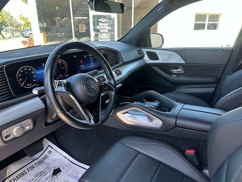 Used 2024 Mercedes-Benz GLE 450e 4MATIC image 17