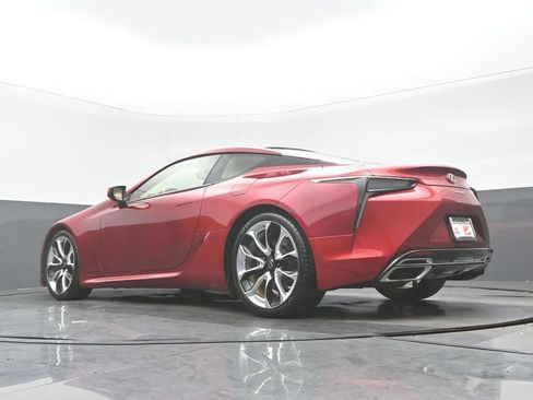 Used 2018 Lexus LC 500 Coupe w/ Performance Package RWD image 27