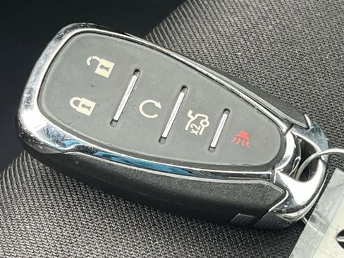 Used 2023 Chevrolet Malibu LT image 30