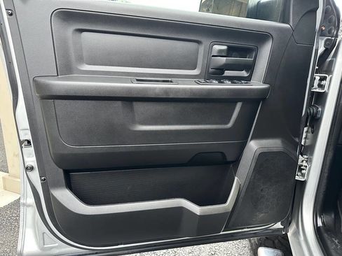 Used 2018 RAM 3500 Tradesman w/ Chrome Appearance Group image 10