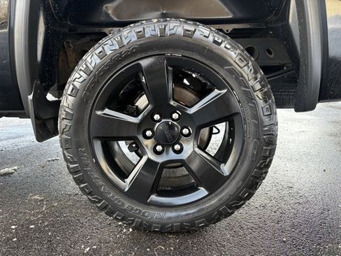 Used 2019 GMC Sierra 1500 Limited w/ Elevation Edition image 14