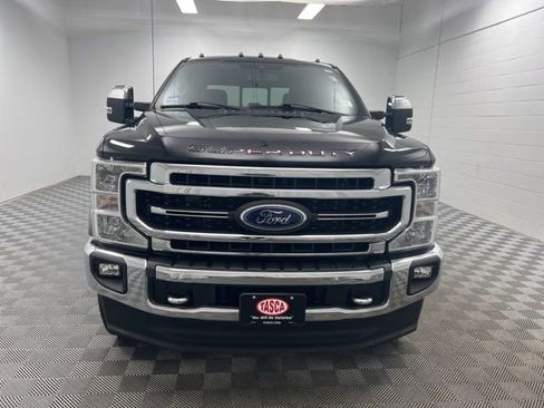 Used 2021 Ford F250 Lariat w/ Chrome Package image 2