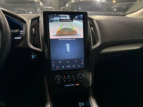 Used 2024 Ford Edge SEL w/ Convenience Package image 18