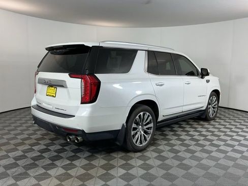Used 2021 GMC Yukon Denali w/ Denali Ultimate Package AWD/4WD image 4
