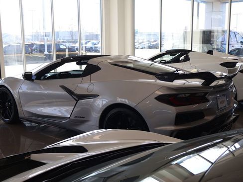 New 2026 Chevrolet Corvette Z06 w/ Z07 Performance Package image 5