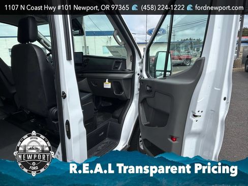 New 2026 Ford Transit 350 148 Medium Roof AWD image 32